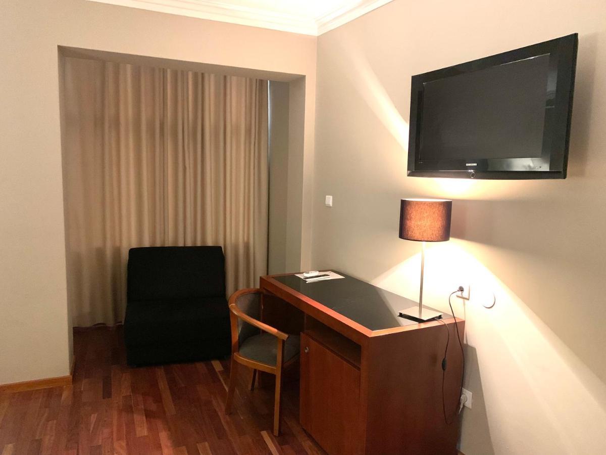 Hotel Puma Maia  Bagian luar foto