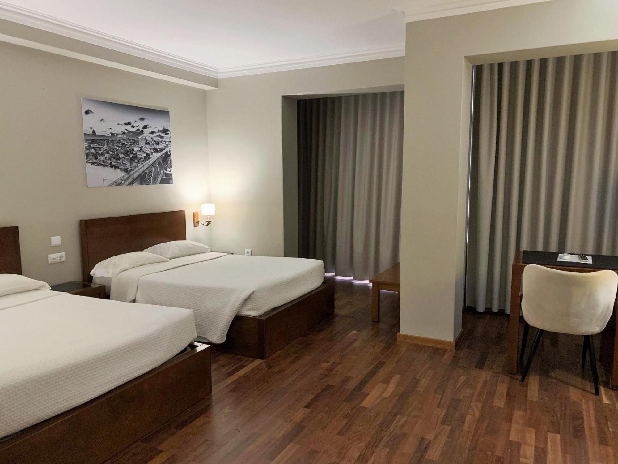 Hotel Puma Maia  Bagian luar foto